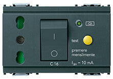 2P+E 16A P17/11 outlet+C16 RCBO grey