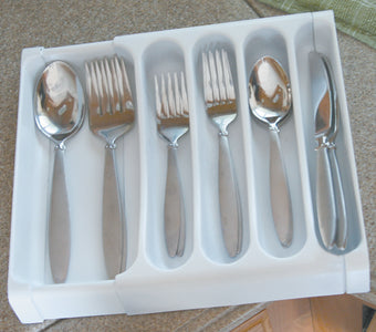 ADJUSTABLE CUTLERY TRAY (CAMCO)