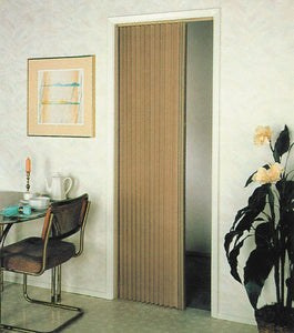 PLEATED FOLDING DOORS (IRVINESHADE)