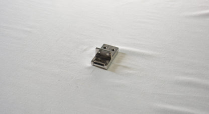 09A69A Cerniera ad incasso