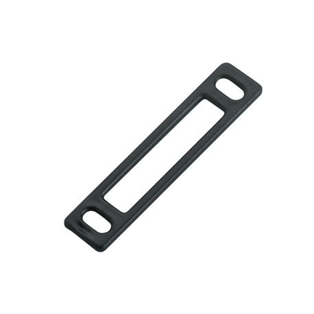 Flat striker plates