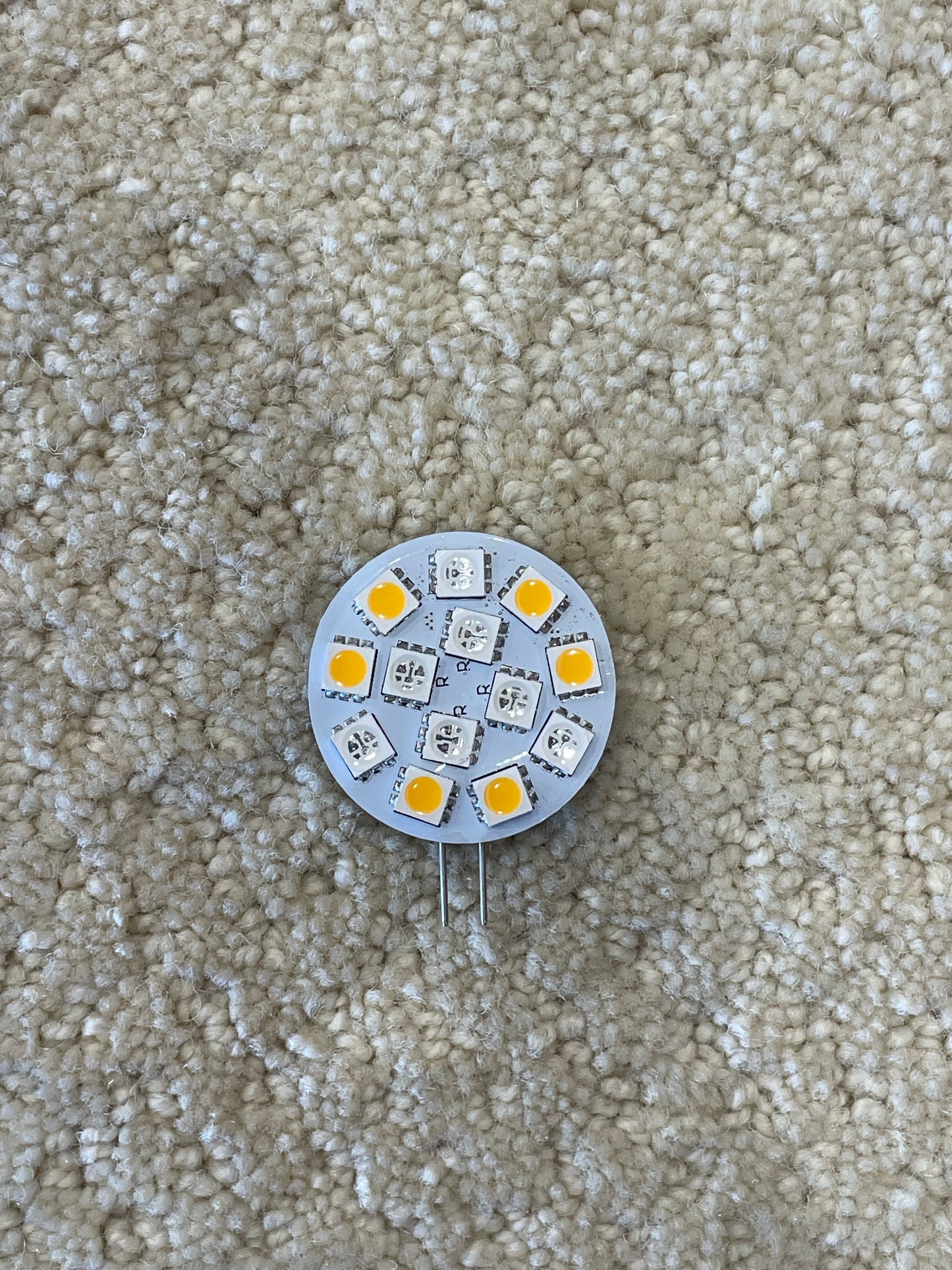 G4 LED 10-30V Tri-Color Red/Blue/Warm White